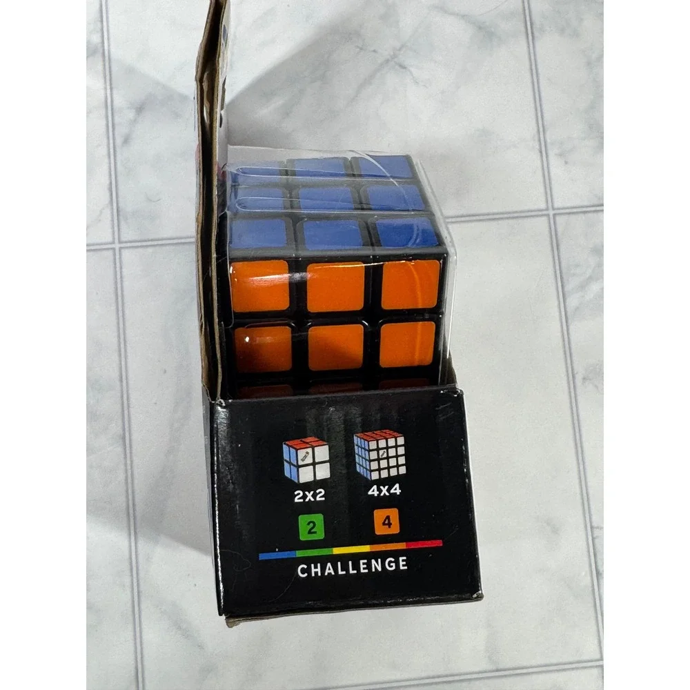 Rubiks classic rubik
